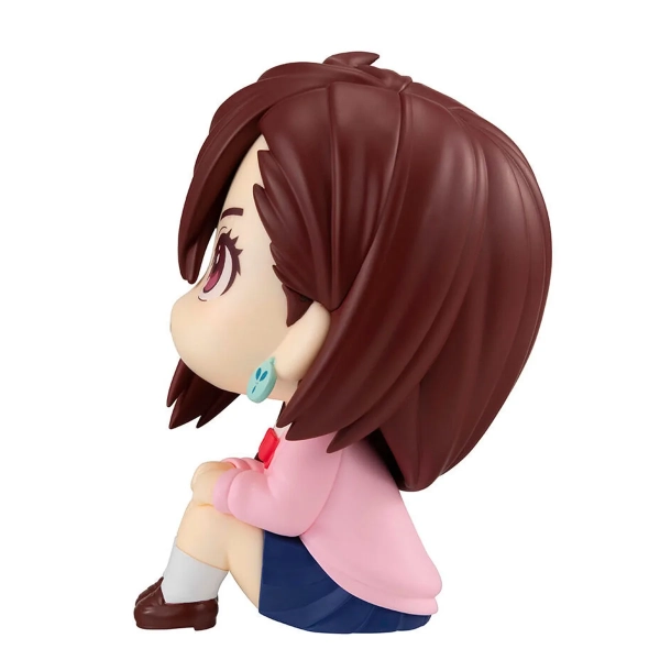 Momo Ayase Chibi Figure – Dandadan Toy